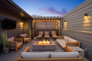 Terrace/patio - High-Style Nash Escape • Chic Décor Close to Town (Nashville)