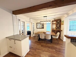 Dining - Cozy 3BDR Heritage House close to Beaches, Mountains & Downtown (North Vancouver)