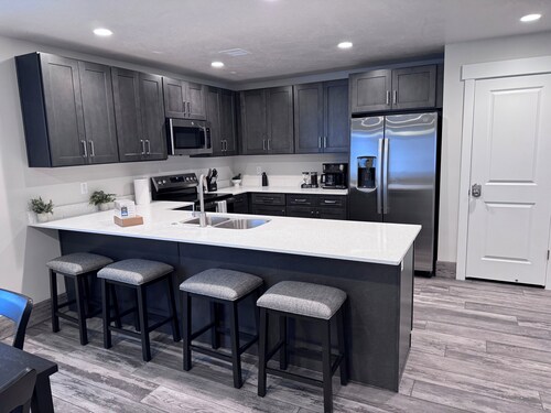 Brand New 2 Bedroom with en suites in Page.