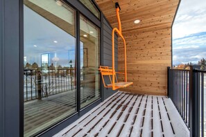 Property grounds - Teton Homestead: Ski Hill Loft | Hot Tub + In-Town (Driggs)