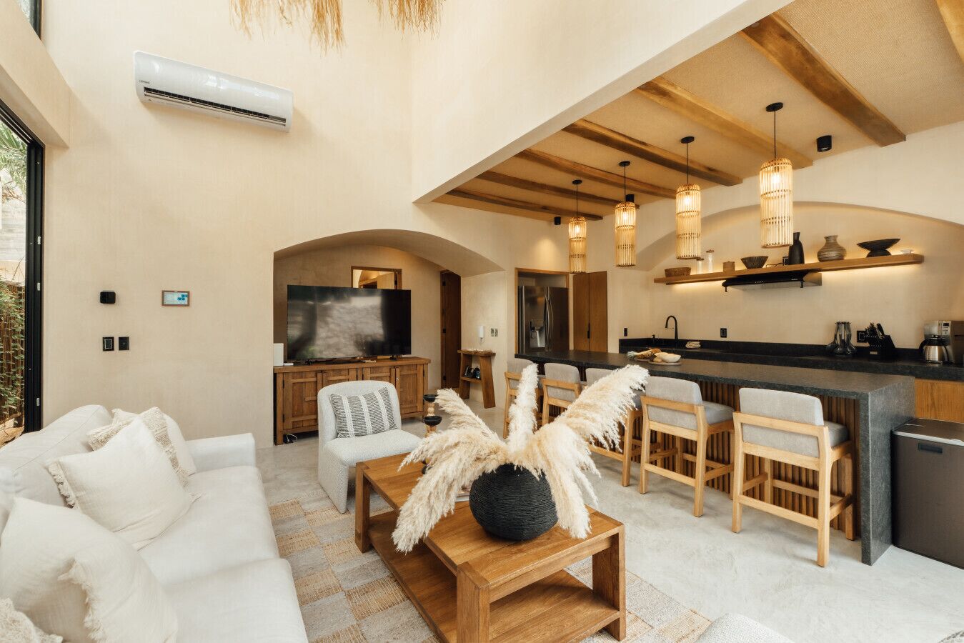 Fernseher, Stereoanlage