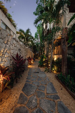 Property grounds - Deluxe Villa, 8 Guests,Double Priv.Pools Concierge (Tulum)