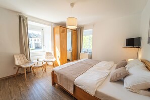 Comfort Double Room | Soundproofing, free WiFi - Gästehaus Mack (Trittenheim)