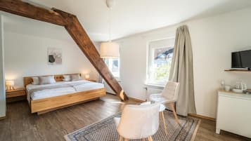 Comfort Double Room, City View | Soundproofing, free WiFi