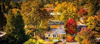 B F Dowell House in Jacksonville