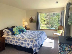 House - Applegate Riverside Retreat (Jacksonville)