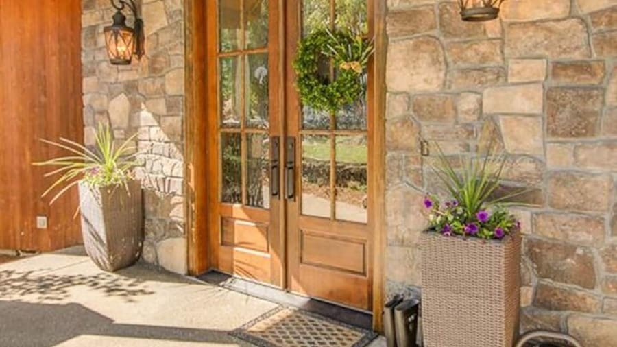 Jacksonville Mountain Retreat