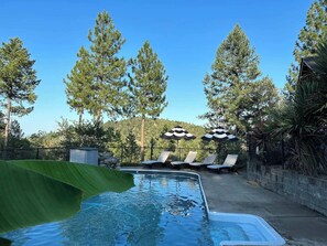 House - Jacksonville Mountain Retreat (Jacksonville)