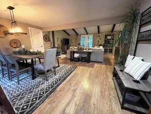 House | 2 bedrooms - Jacksonville Creekside Inn (Jacksonville)