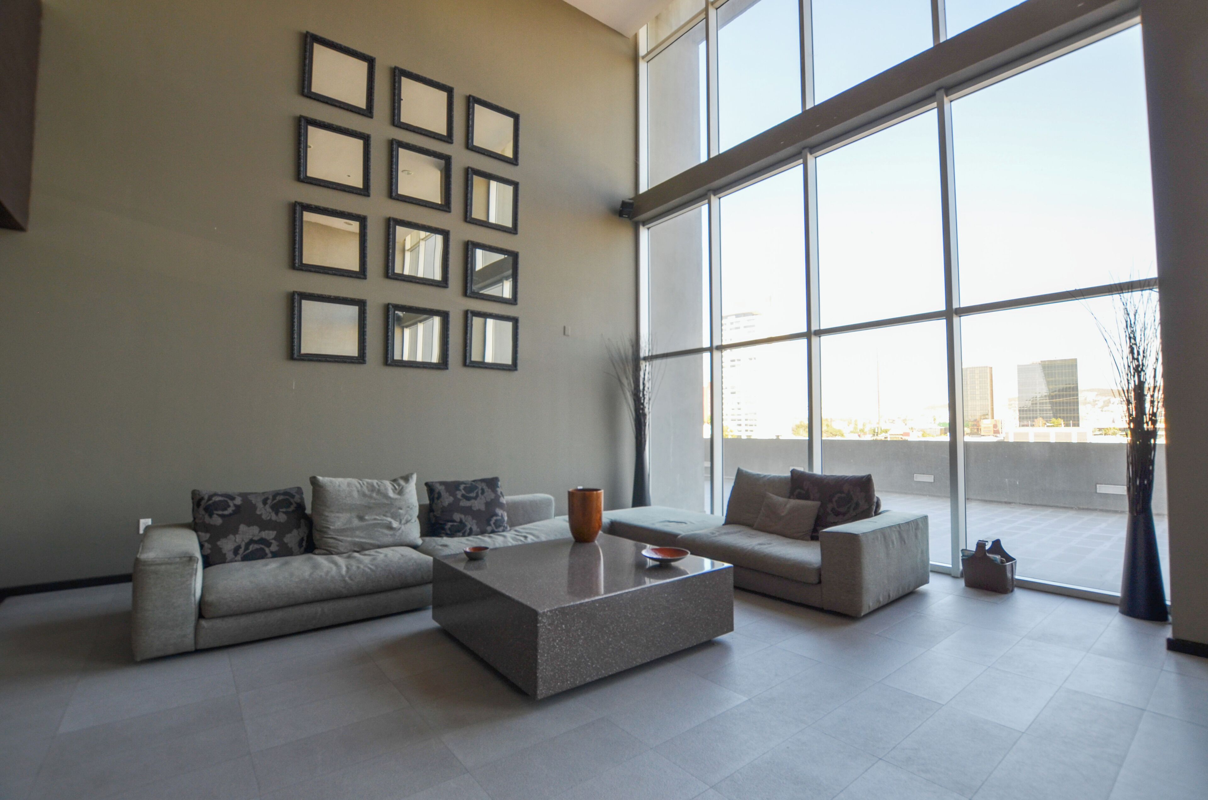 Sala de estar en el lobby
