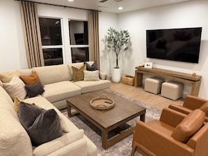 TV - Sol Haven Washington, Utah (Washington)