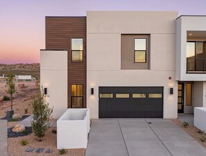 Exterior - Sol Haven Washington, Utah (Washington)