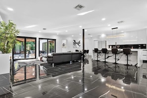House (4 Bedrooms) | Interior - Coral Lane by Rove Travel Heated Pool & BBQ (Fort Lauderdale)