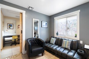 Apartment (1 Bedroom) | Interior - Cute & Cozy Renovated APT in the Heart of Phoenix (Phoenix)