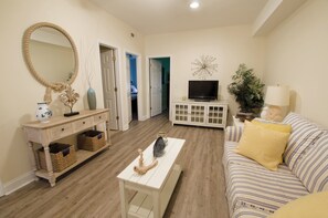 Interior - Coconut Grove - 403 (North Myrtle Beach)