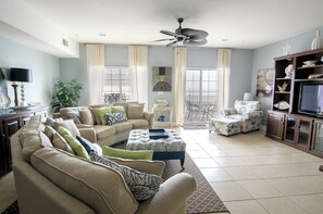 Interior - Coconut Grove - 403 (North Myrtle Beach)