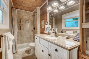 ハウス (4 Bedrooms) | バスルーム