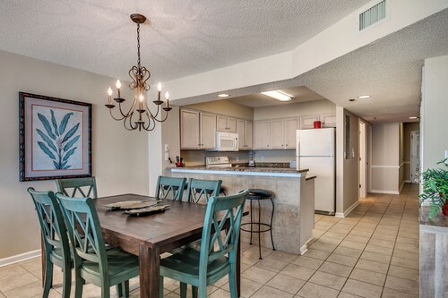 Crescent Shores N - 702