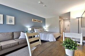 Interior - Cozy Studio Condo on the Bus Route (Killington)