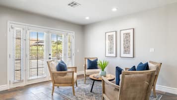 Maison (5 Bedrooms) | Intérieur