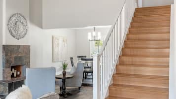 Maison (5 Bedrooms) | Intérieur