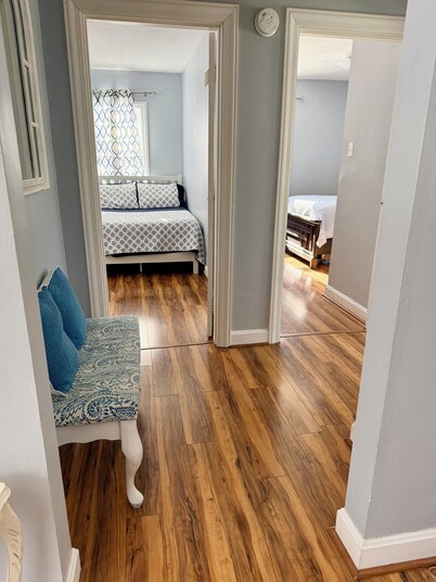 Campus Cottage: Cozy, Convenient, Captivating on Hanover College Campus