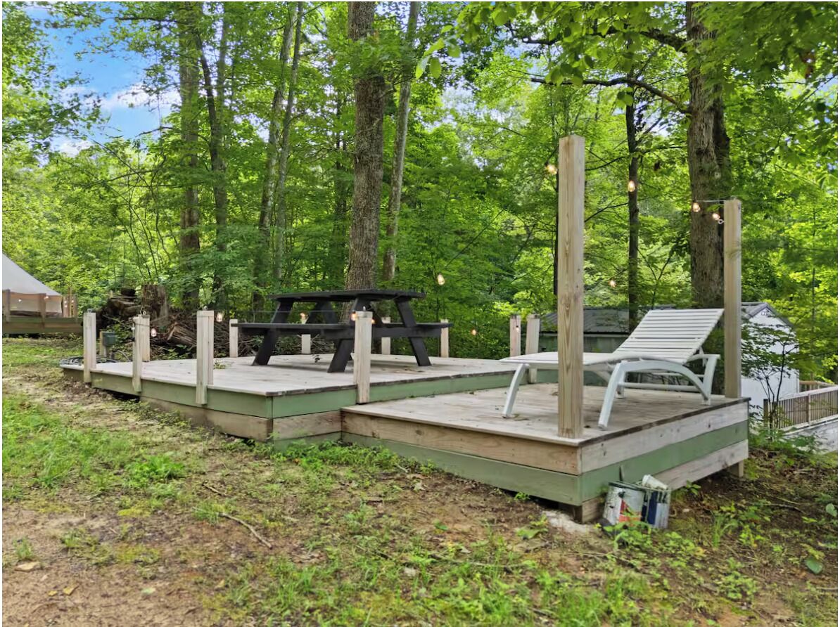 屋外ダイニングエリア