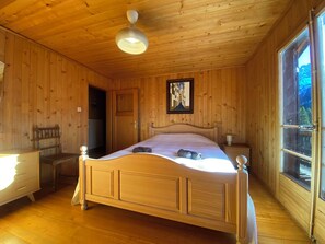 1 Schlafzimmer, Bügeleisen/Bügelbrett, Internetzugang, Bettwäsche