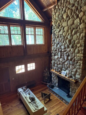 Téléviseur, foyer