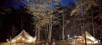 Glamping Tent in Red River Gorge w/ Heater and Hot Tub