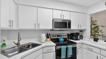 Microwave, oven, stovetop, dishwasher