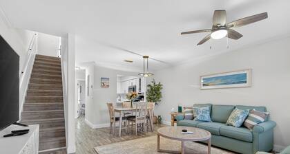 3-bedroom townhome with AC & Wifi in gorgeous Ponte Vedra Beach