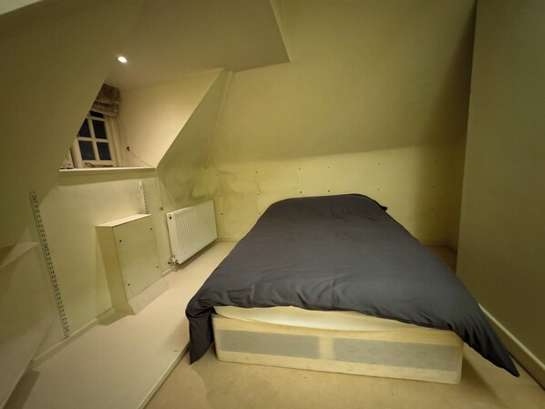 Iron/ironing board, free WiFi - Hampstead Lodge (London)