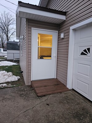 Exterior detail - Modern Handicapped Accessible Studio Apartment In-Law suite (Harrison)