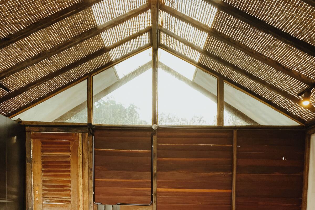 Deluxe Tree House, 1 Queen Bed, Balcony, Mountain View | Free WiFi