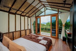 Free WiFi - Nirata Treehouse Kintamani  (kintamani)