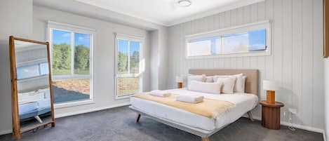 4 bedrooms, iron/ironing board, travel cot, WiFi