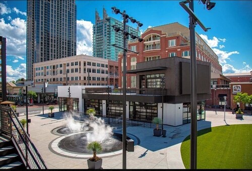 Luxurious 2 Bedroom Loft @ Atlantic Station,  Atlanta Midtown 