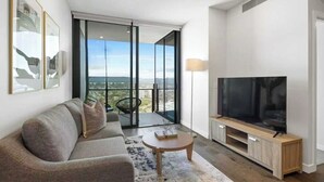 TV - River View High-Rise 1BR Apartment by GC Casino (Broadbeach)