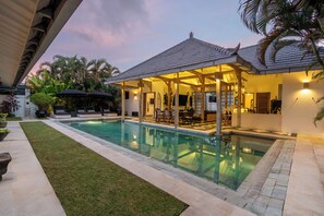 Private pool - Luxe Bali 1 Villa by Betterplace (Seminyak)