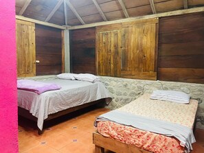 2 chambres, draps fournis