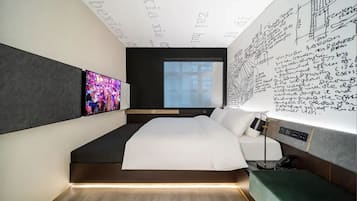 Business Double Room | Laptop workspace, iron/ironing board, free WiFi