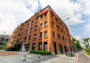 Exterior - Jinglai Hotel Shanghai Bund City Branch (Shanghai)