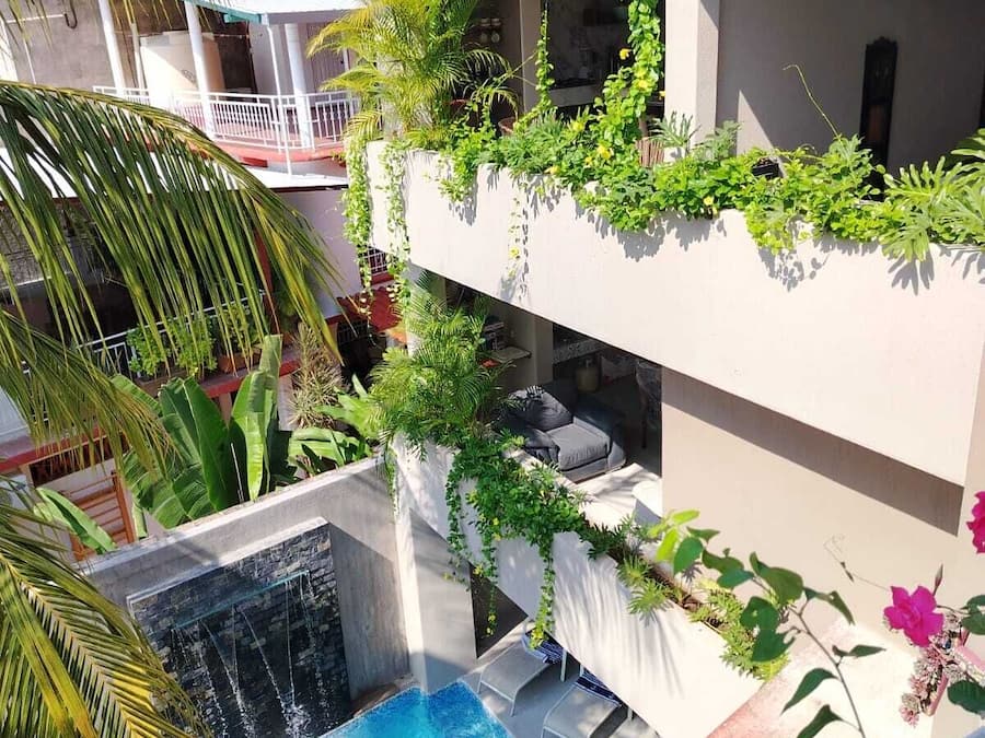 Outdoor pool, open 9:00 AM to 10:00 PM, sun loungers