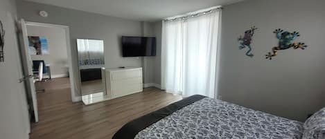2 habitaciones, tabla de planchar con plancha y wifi