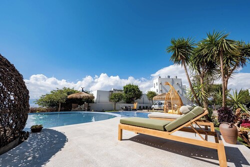 Fuxian Lake Lanshan Su Ant Nest Homestay