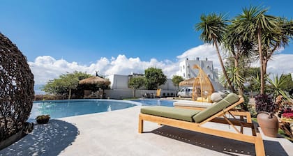 Fuxian Lake Lanshan Su Ant Nest Homestay