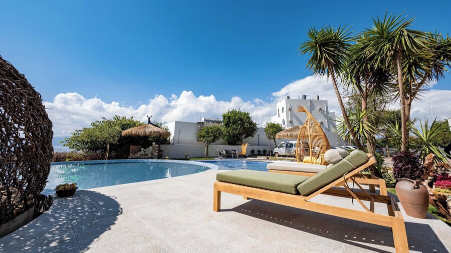 Fuxian Lake Lanshan Su Ant Nest Homestay