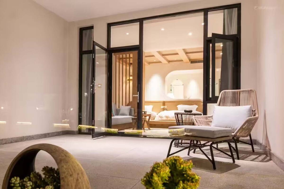 Senior Twin Room, Balcony, Courtyard View | View from room