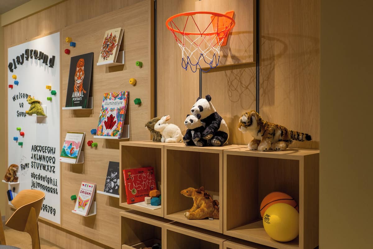 Playground Room with 2 Queen Beds & 1 Queen Sofa Bed, Non Smoking